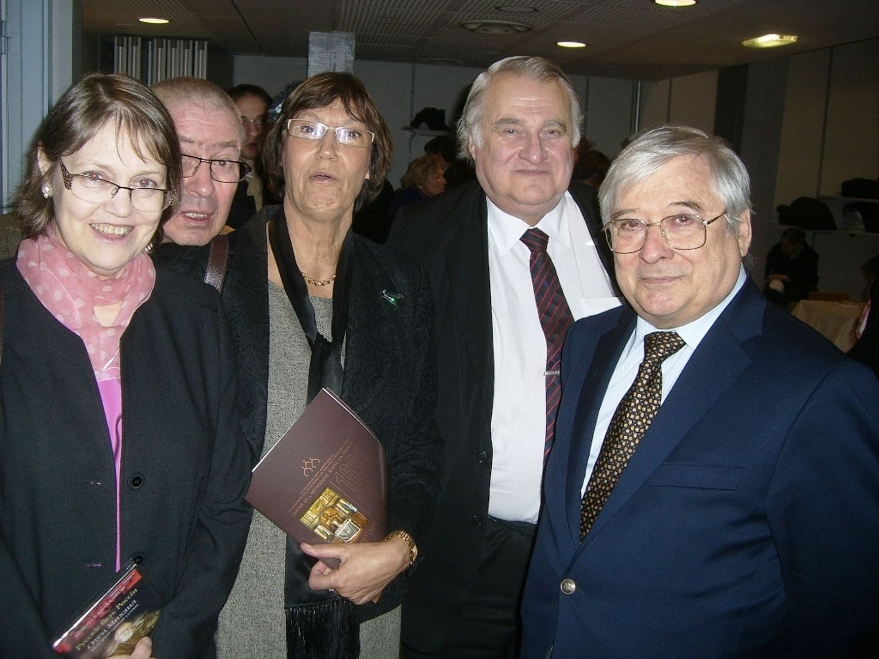 Prince Dmitry Shakhovsky (far right) and his wife Tamara Shakhovskaya (far left)
