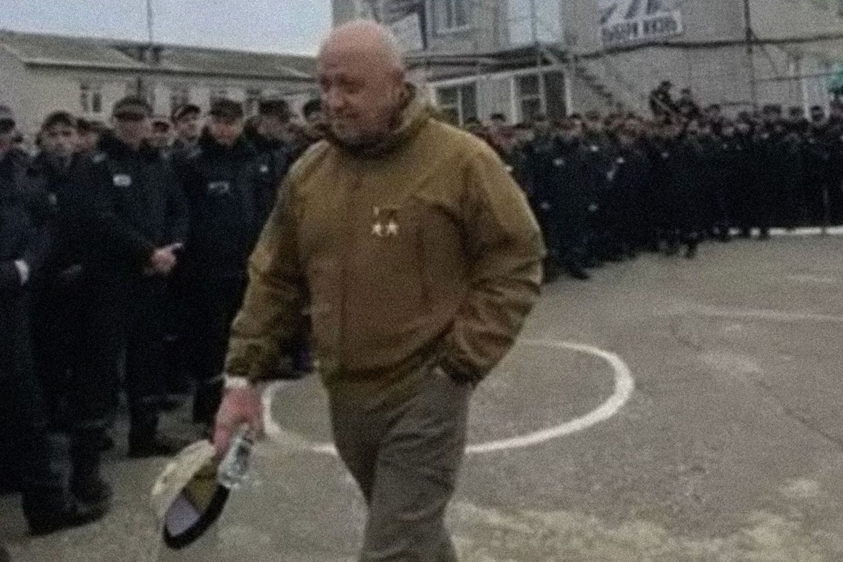Evgeny Prigozhin recruits inmates into the PMC