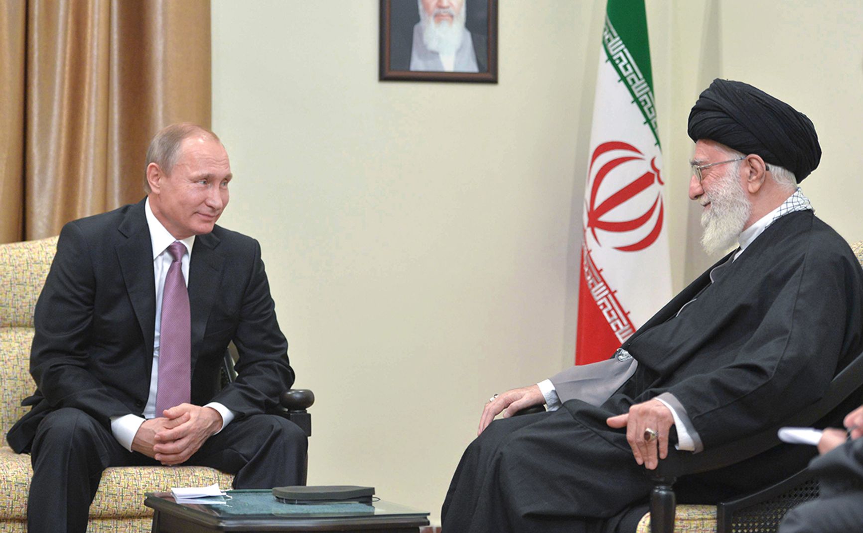 Владимир Путин и Али Хаменеи, 2022 год
