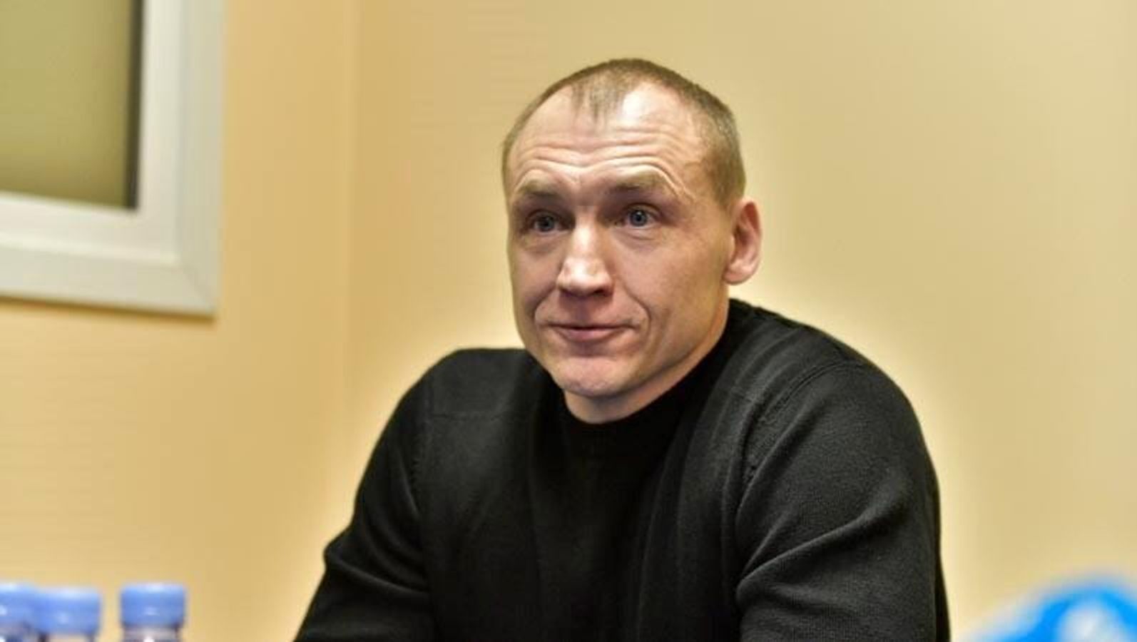 Eston Kohver at a press conference in Tartu after his exchange for Russian spy Aleksei Dressen on September 26, 2015