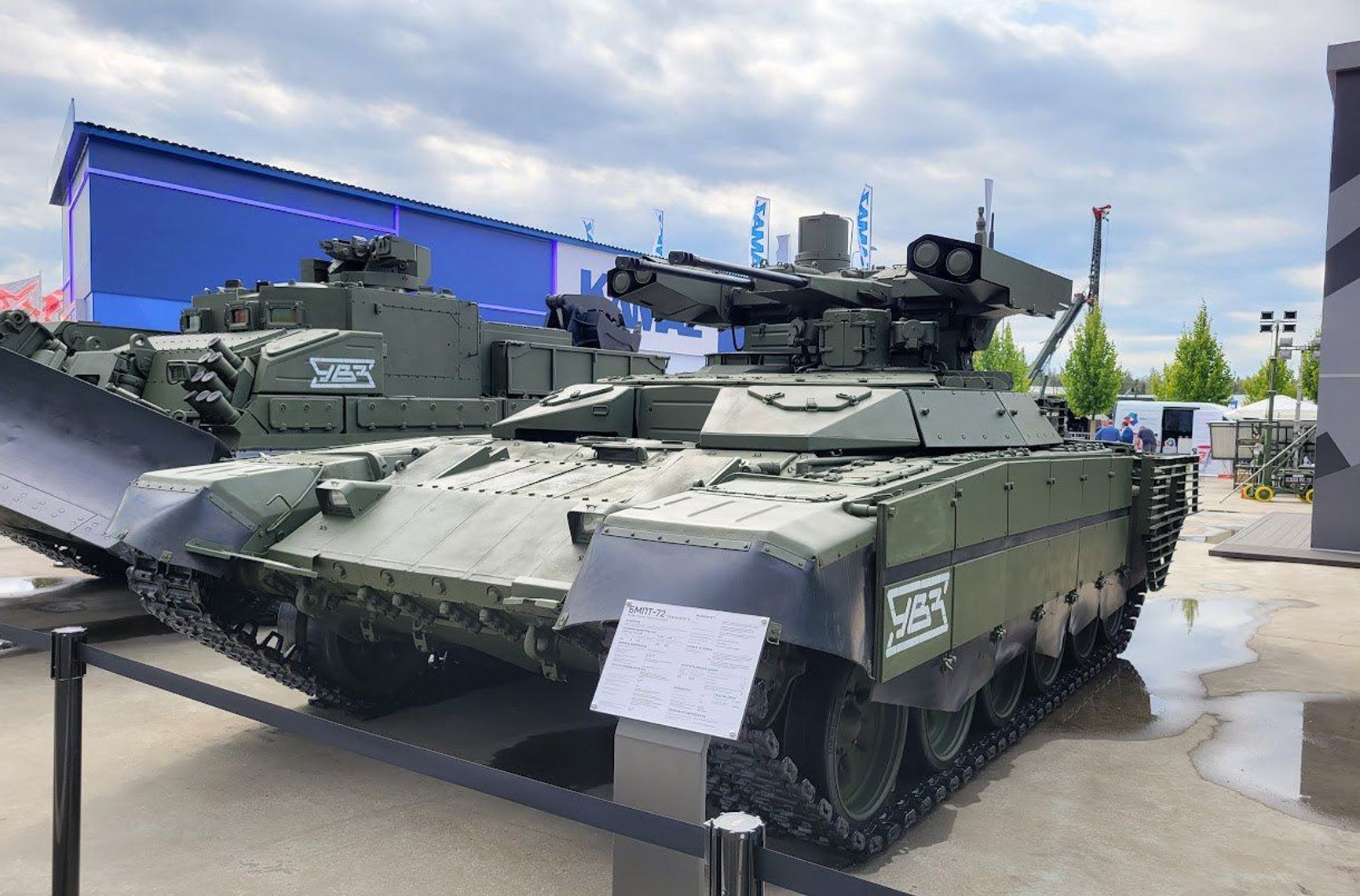 A BMPT-72 vehicle