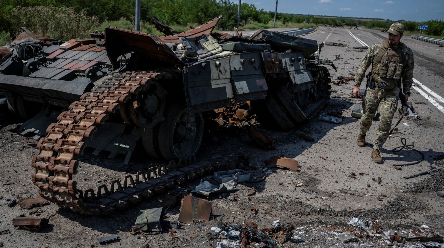 Destroyed Ukrainian tank near the village of Robotyne, August 25, 2023 