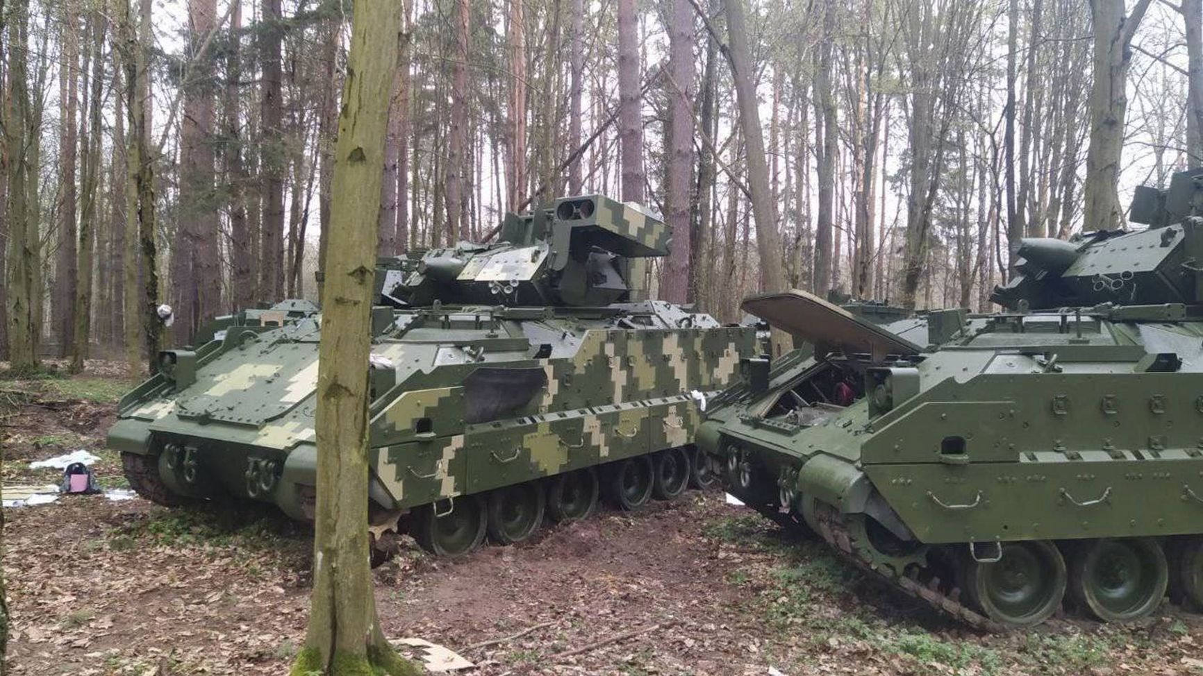 American Bradley infantry fighting vehicles (IFVs) in Ukrainian camouflage