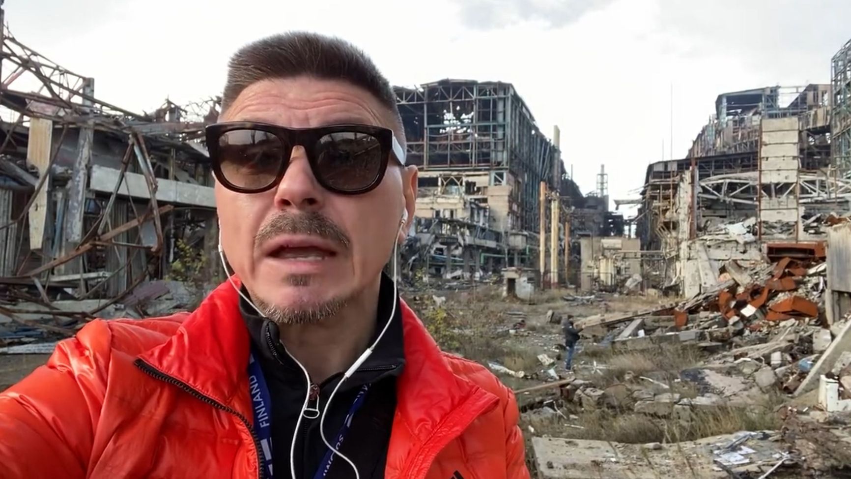 Heiskanen at the site of the destroyed Azovstal plant in Mariupol
