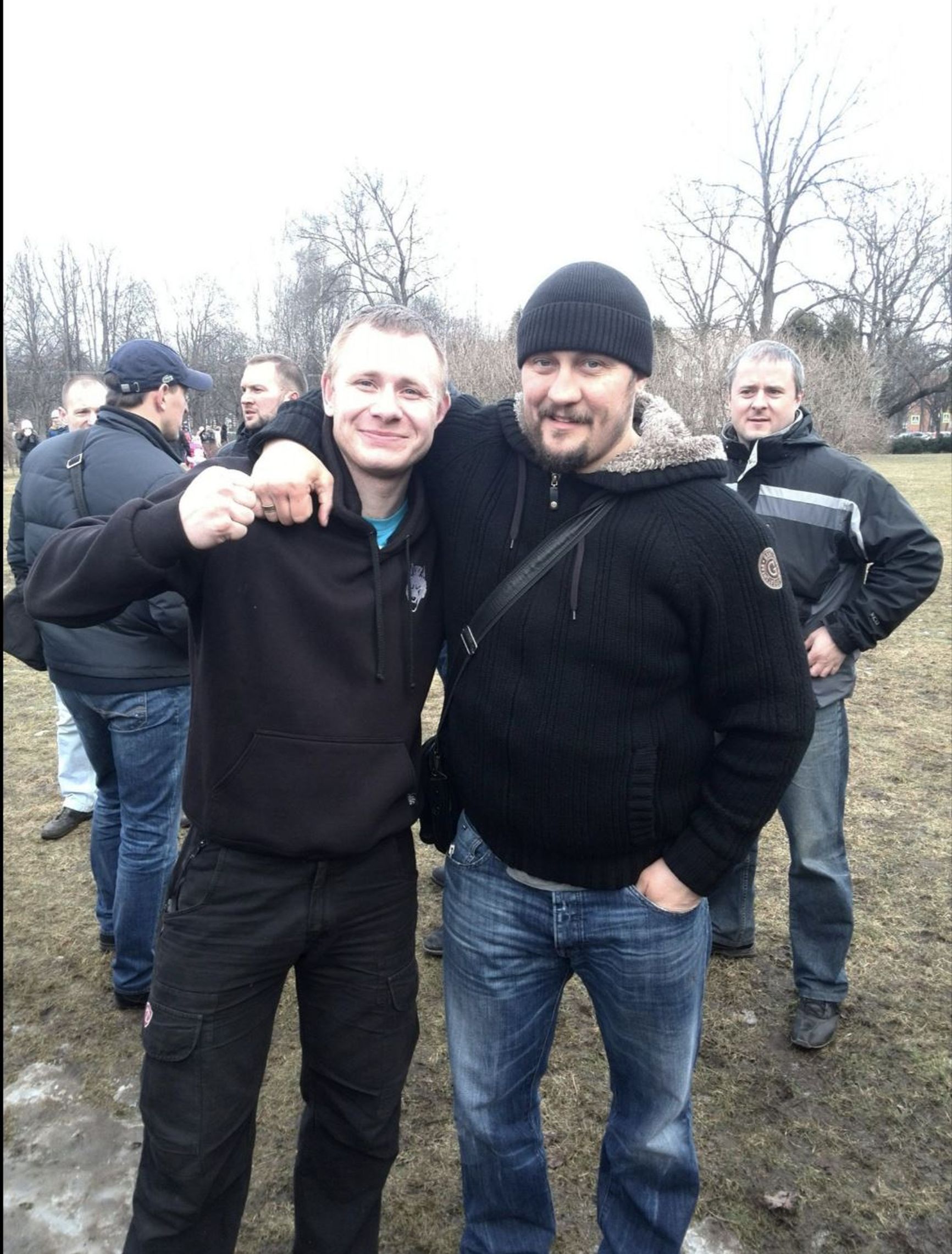 Alexey Savinsky with the leader of “Resistance” Roman Zentsov