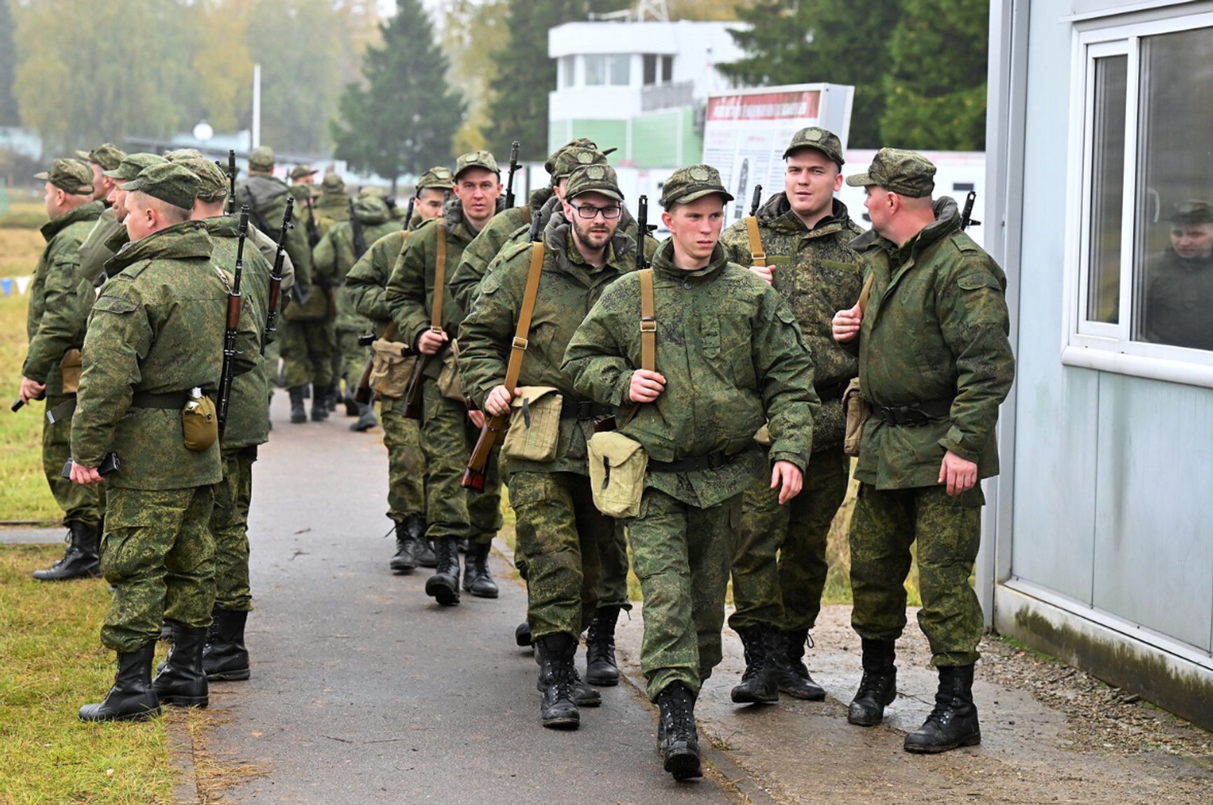 Военнослужащие ВС РФ из числа мобилизованных в Подмосковье, 1 октября 2022 года
