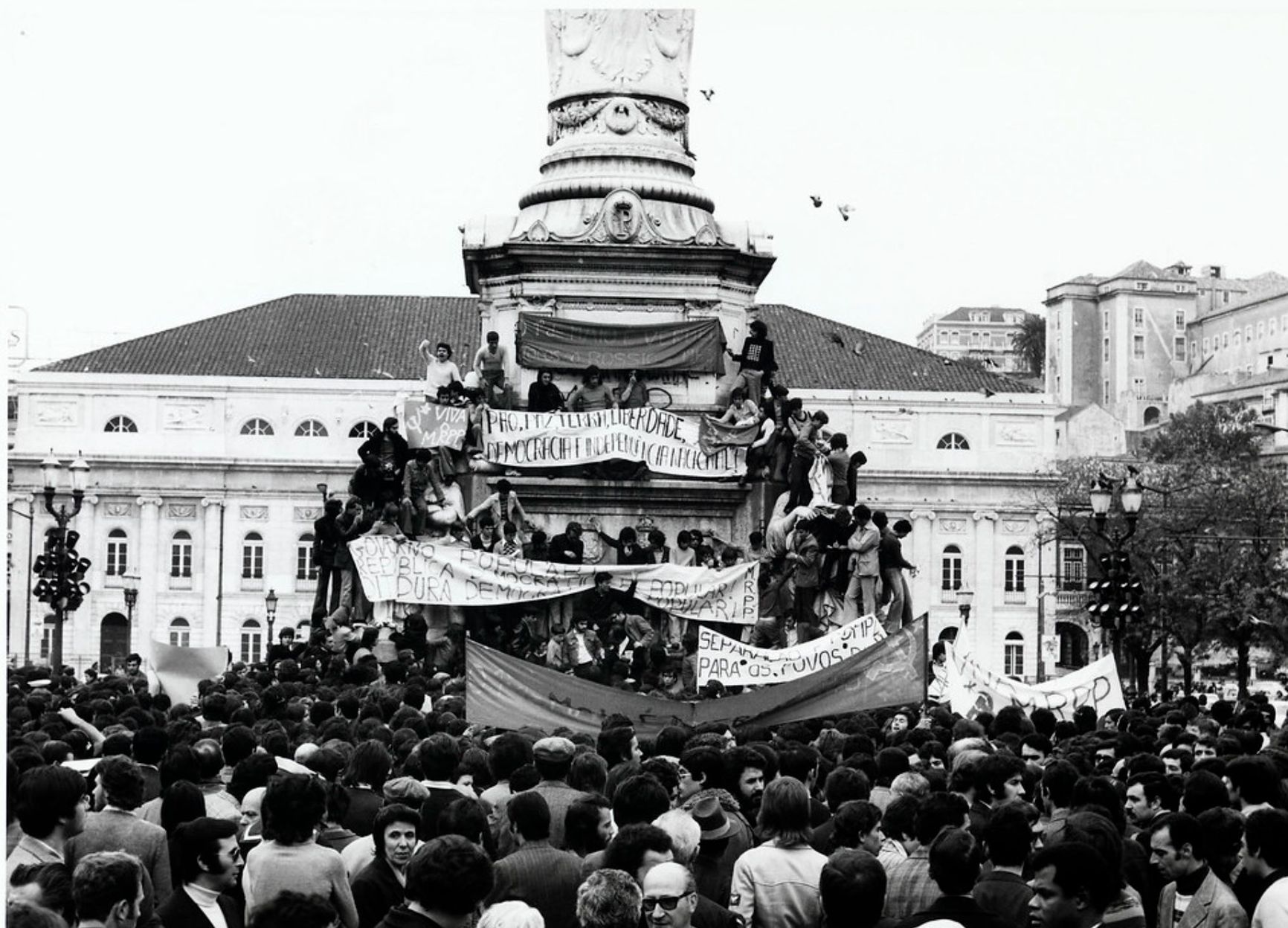 Lisbon, April 25, 1974