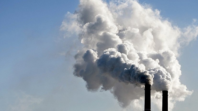 На одного россиянина за год приходится в среднем 155 кг вредных выбросов от предприятий 