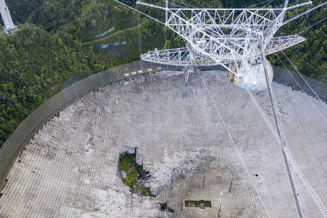 Один из крупнейших в мире телескопов «Аресибо» разрушился, не дождавшись восстановления