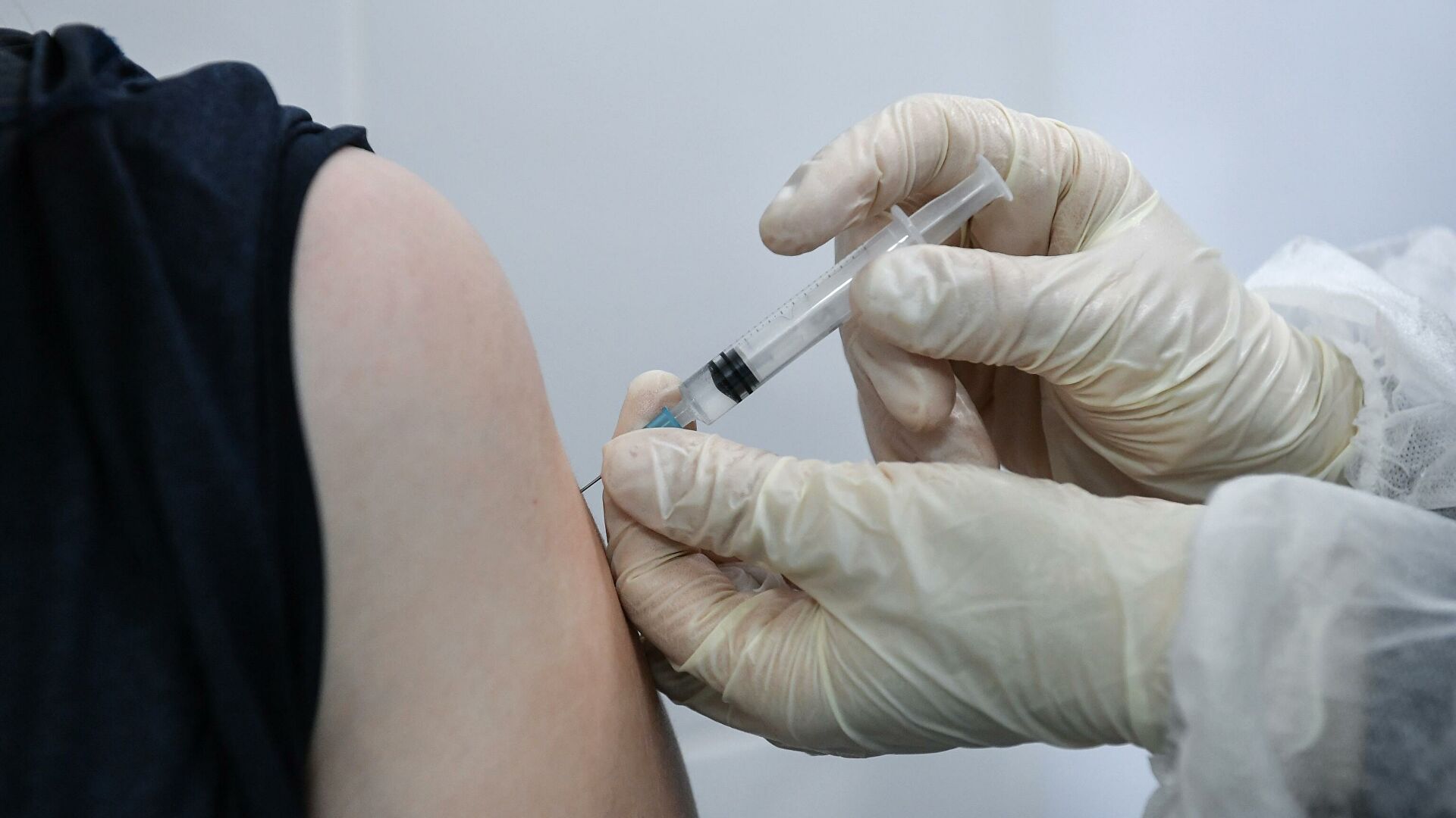 В Хабаровском крае ввели обязательную вакцинацию