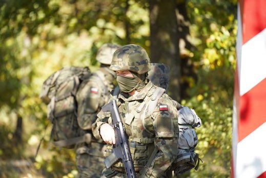 Польша удвоила численность армейского контингента, охраняющего границу с Белоруссией
