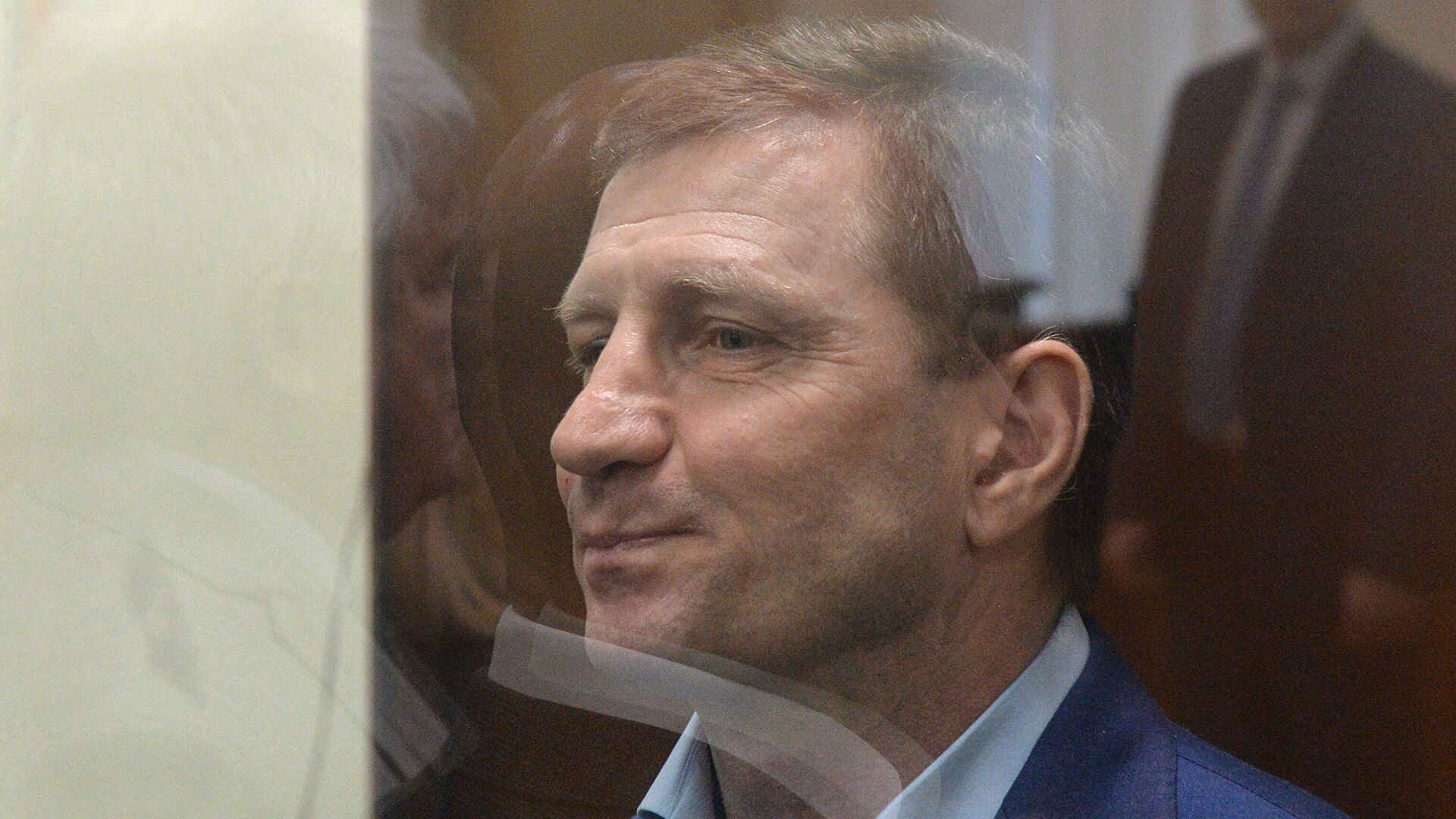 Экс-губернатору Сергею Фургалу предъявили обвинение в организации преступного сообщества