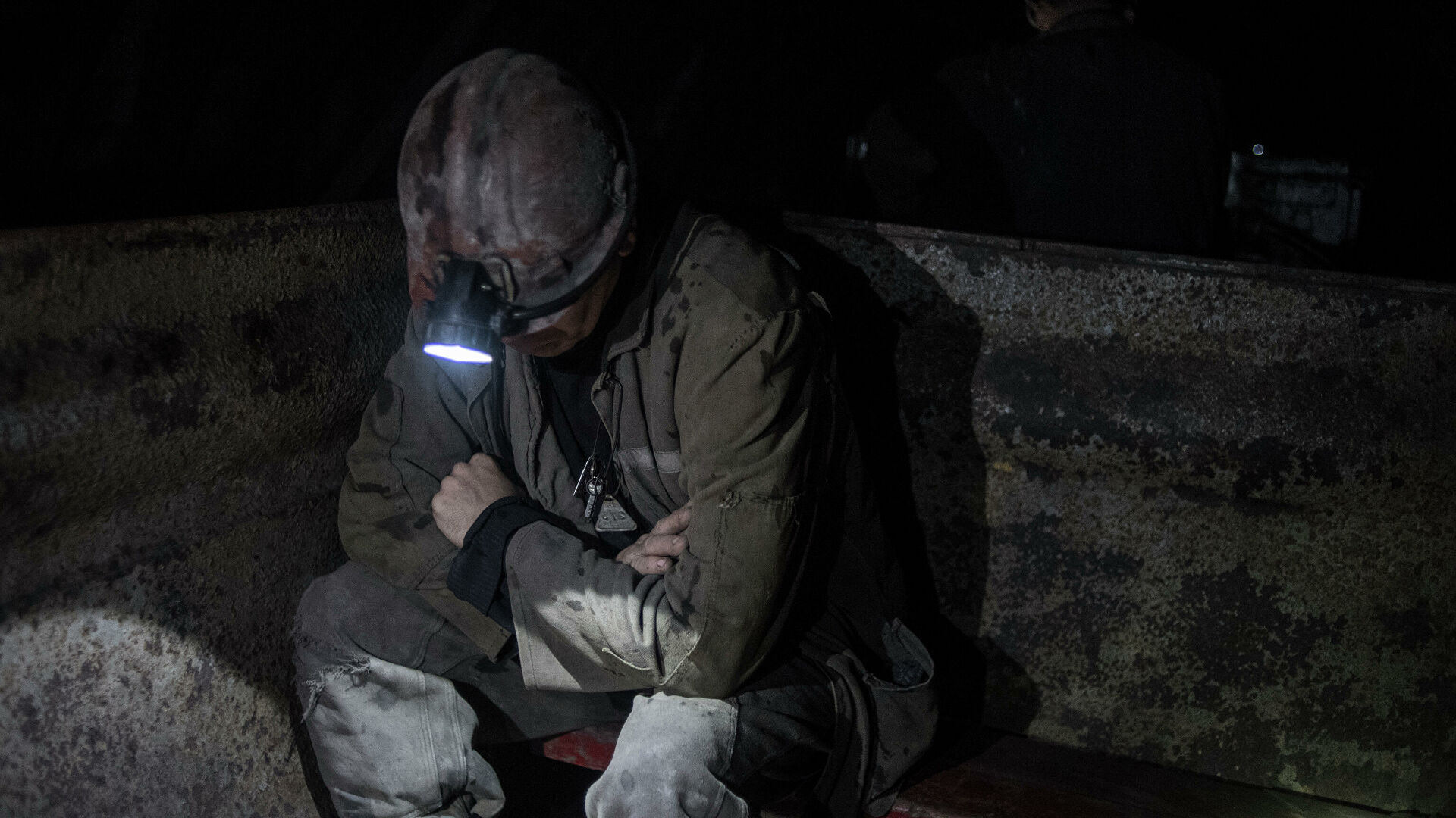 Чиновники заставят шахтеров Кузбасса приносить обязательную клятву. Это должно способствовать их безопасности