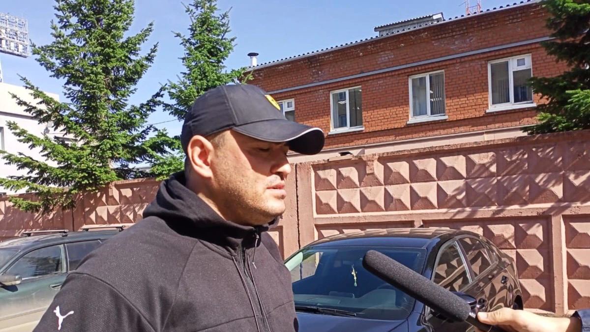 Кемеровского правозащитника задержали на выходе из СИЗО. Ранее он рассказывал о пытках в структурах ФСИН