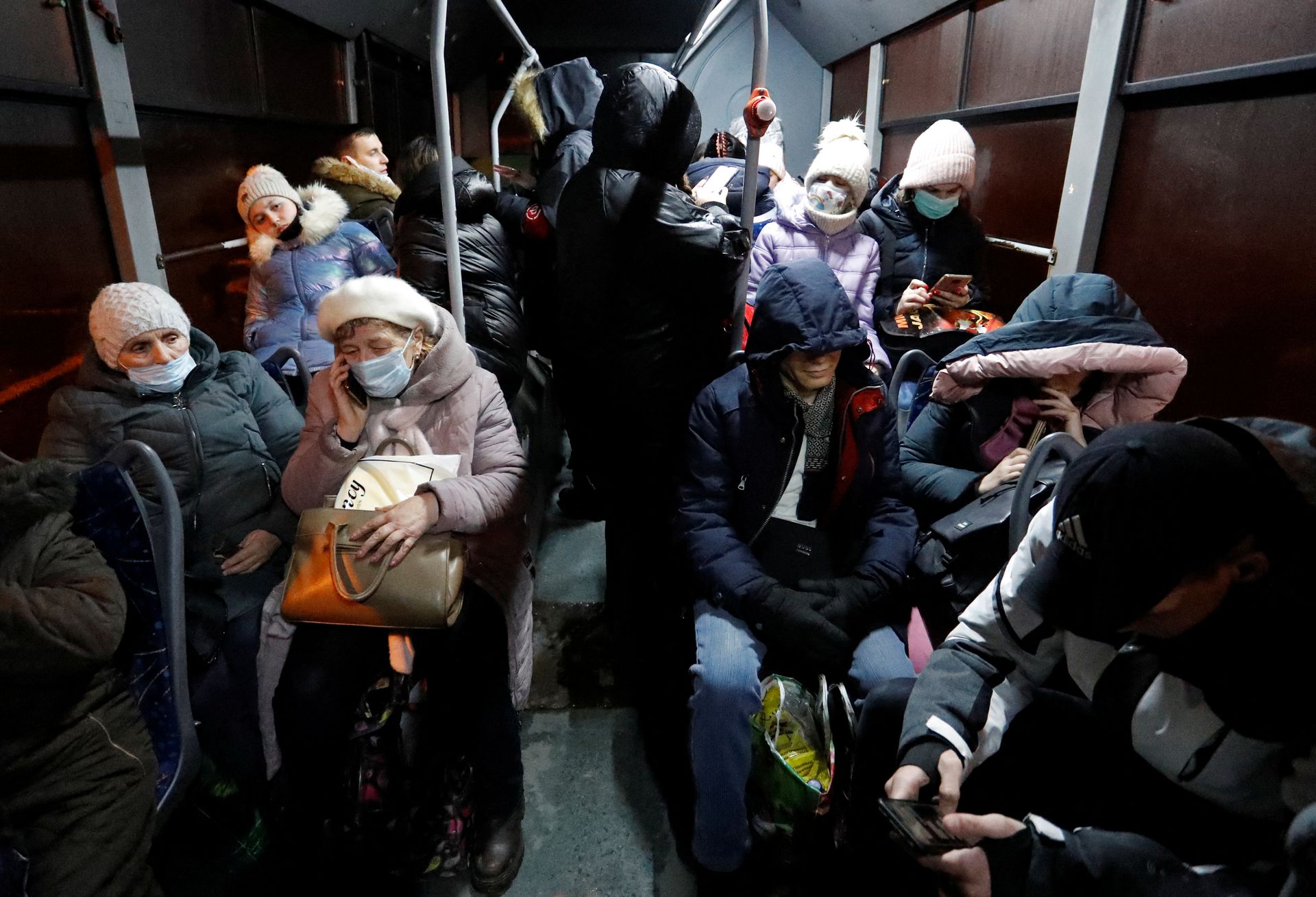 Заготовленные заранее объявления эвакуации, запрет на выезд жителям Донбасса, воинский учет подростков. Глава ДНР анонсирует войну