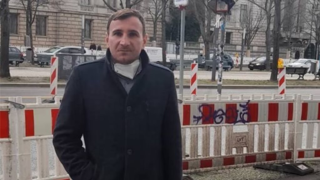 Бывшего сотрудника ФСБ Наврузбекова, передавшего Gulаgu.net закрытую информацию, депортировали из Польши.  В России его ждет тюрьма