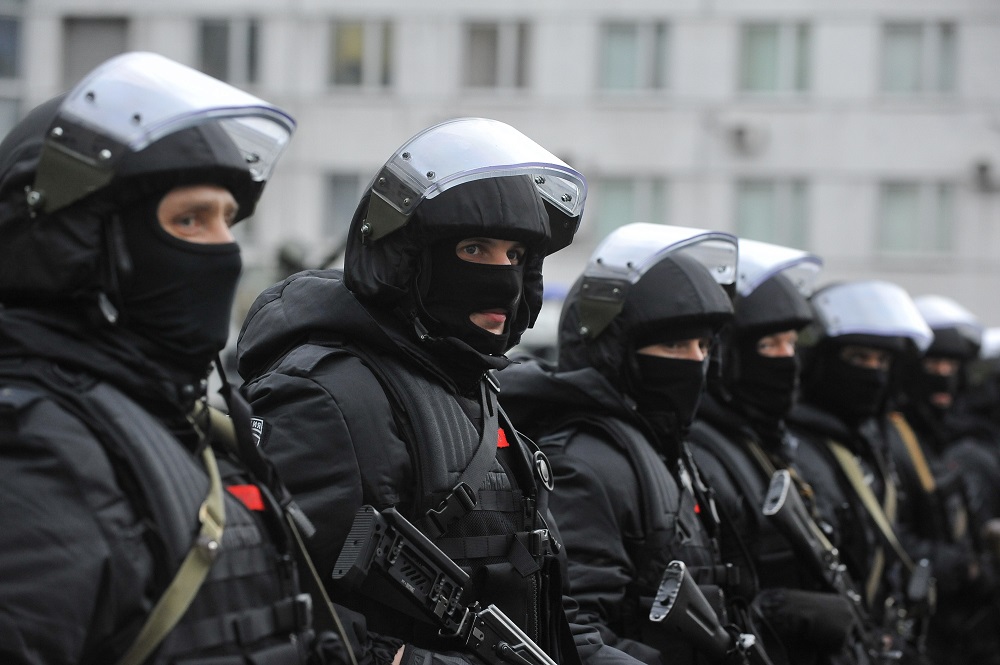 Baza: Часть силовиков в Ростовской области подняли по тревоге