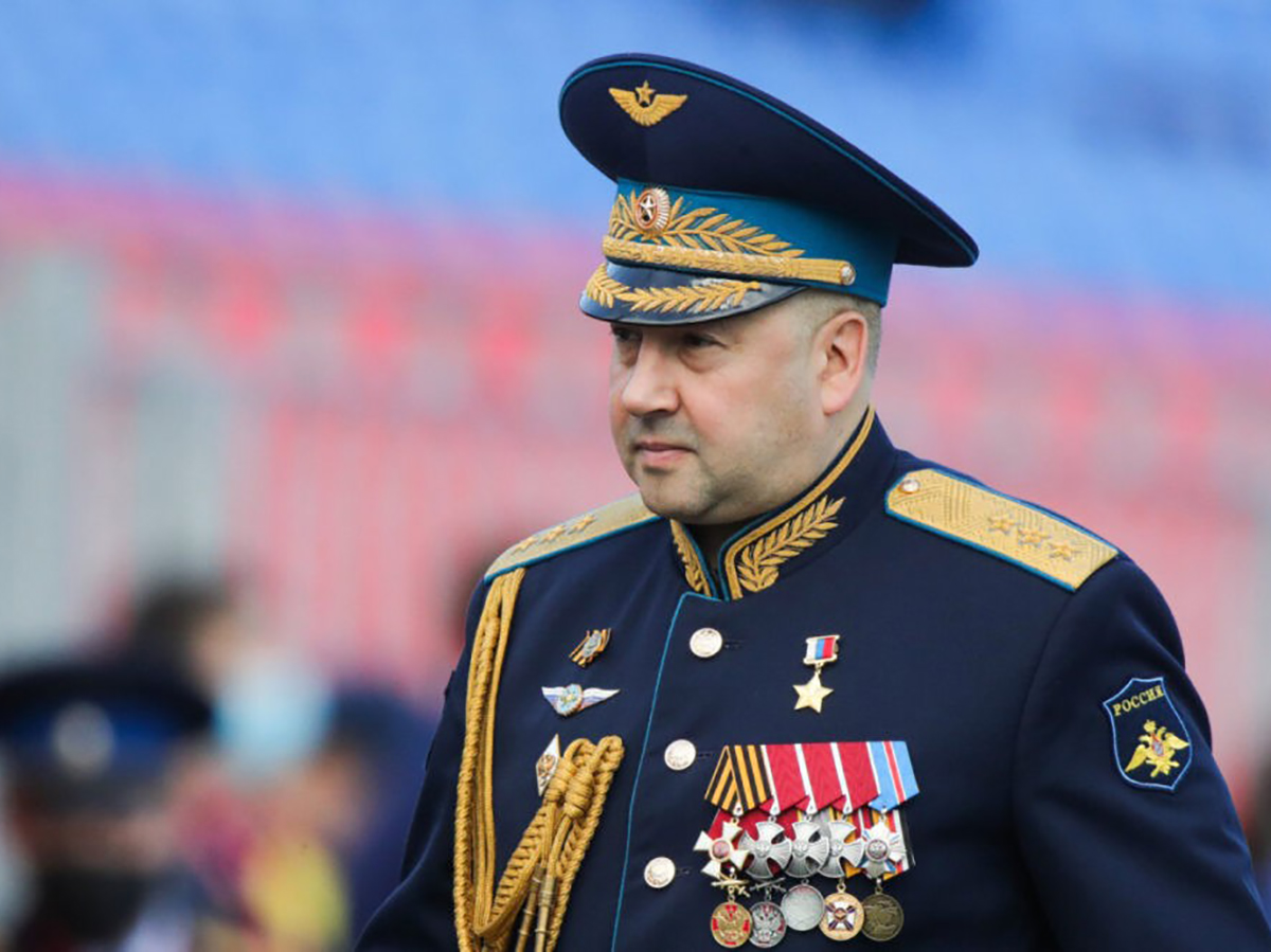 РБК и Венедиктов сообщили об отставке Суровикина