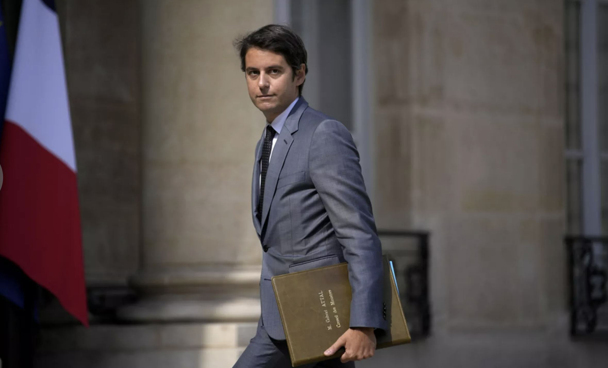 34-летний Габриэль Атталь стал самым молодым премьером в истории Франции