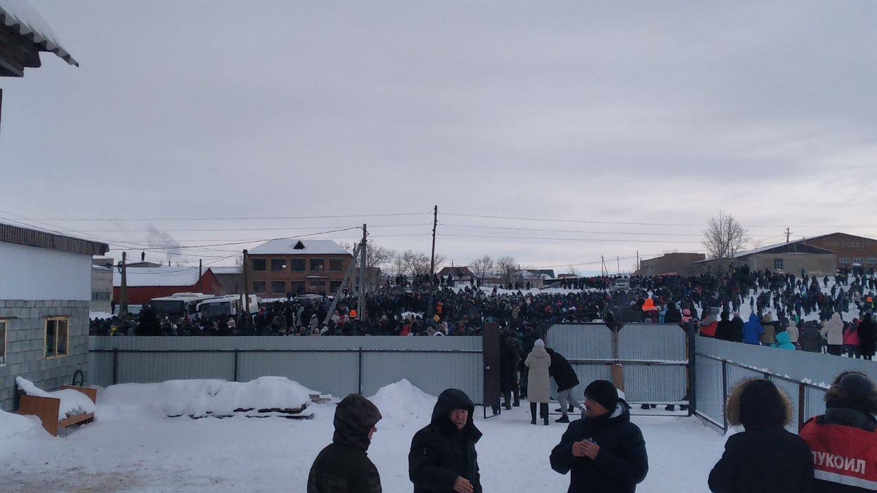 Обвинения в массовых беспорядках предъявили 64 участникам протестов в башкирском Баймаке — издание «Пруфы»