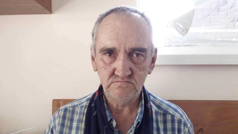 В Симферополе под домашний арест отправили бывшего имама Ремзи Куртнезирова. Еще четырех крымских татар поместили в СИЗО