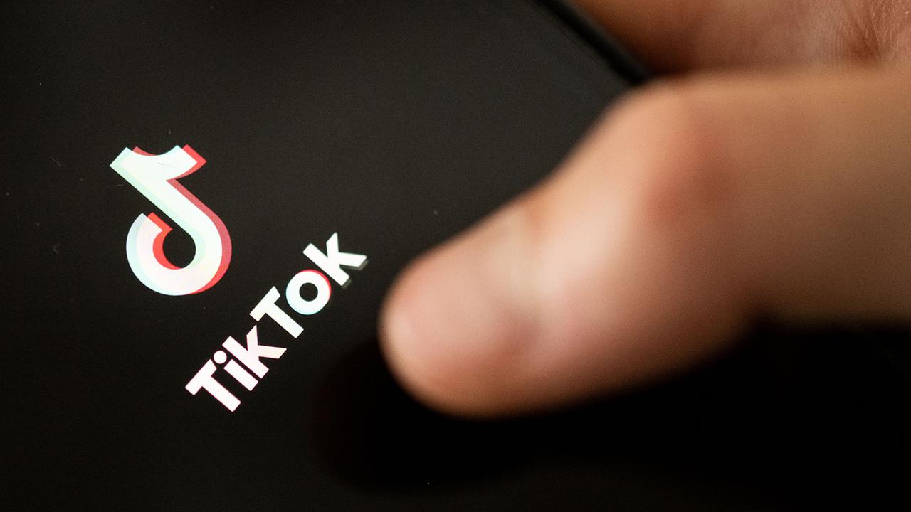 Власти Кыргызстана блокируют доступ к TikTok на территории страны