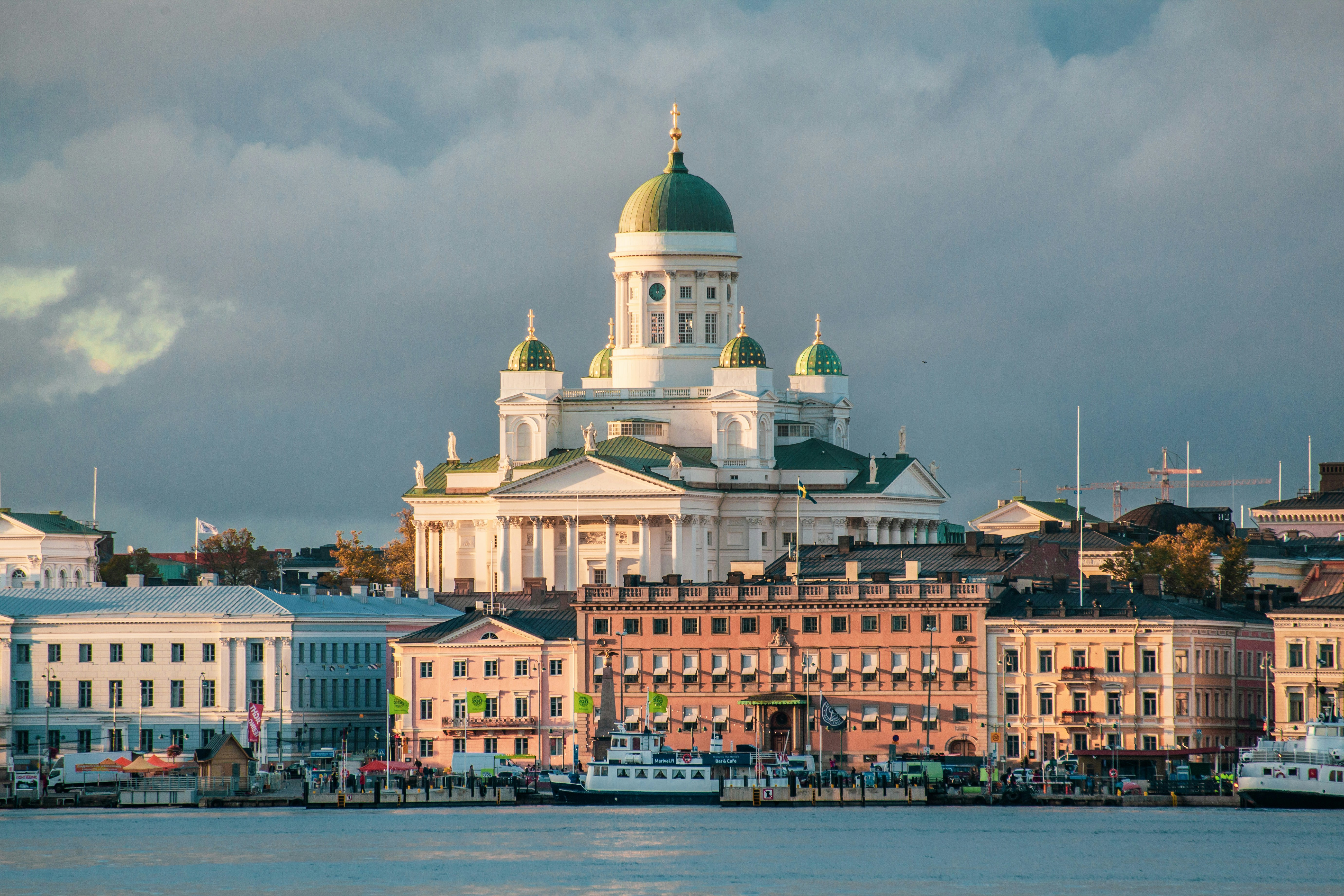 Троих граждан России задержали в Финляндии. Их заподозрили в вывозе за рубеж товаров двойного назначения