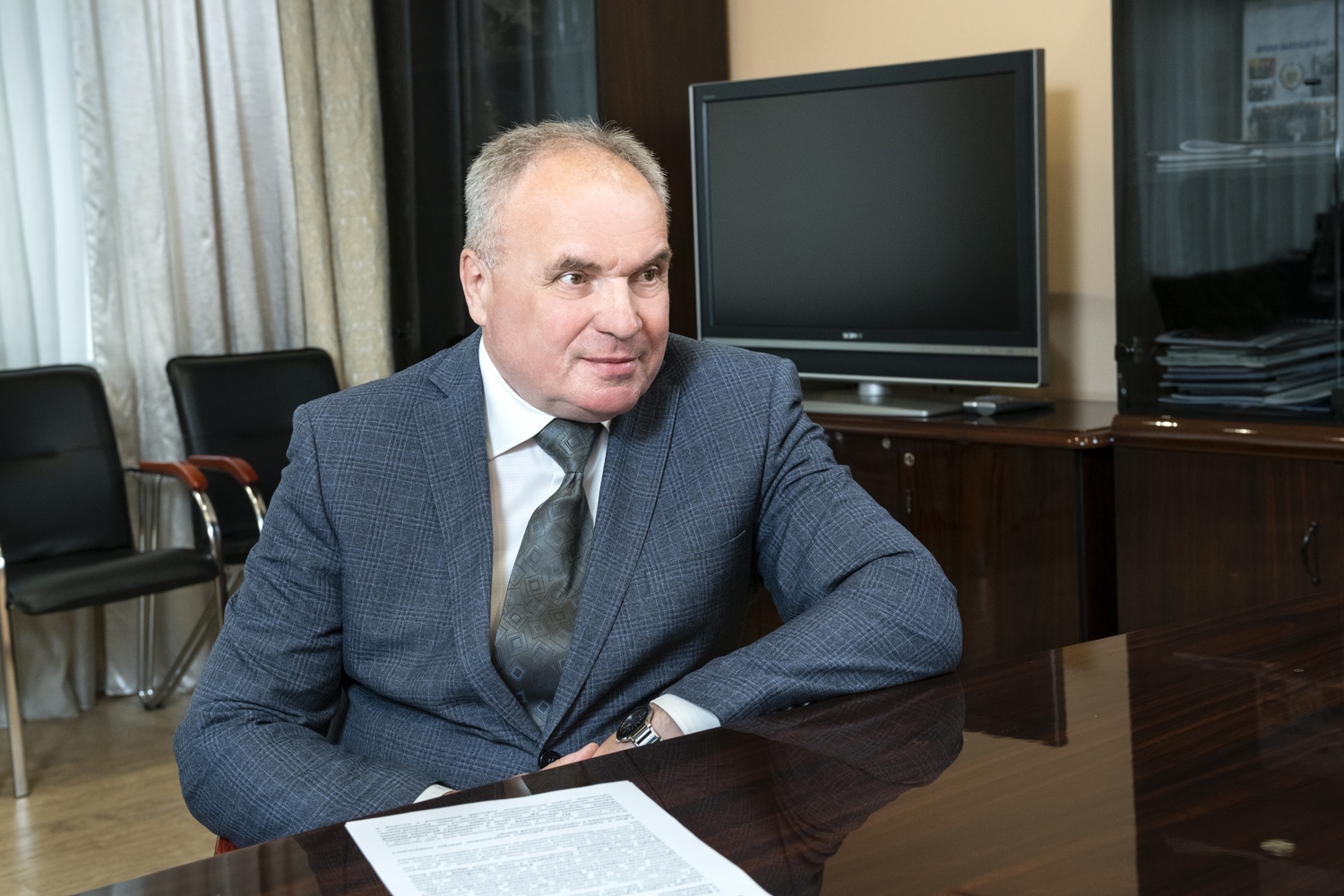 В Омске задержаны бывший вице-губернатор, вице-спикер горсовета и самый богатый депутат