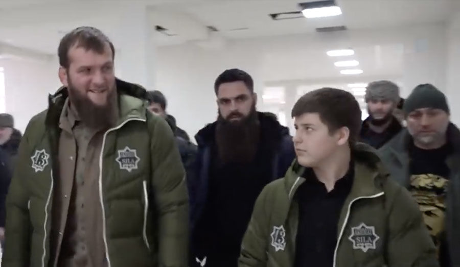 «Проект» подтвердил гибель людей, отвечавших за воспитание сына Кадырова. Они умерли на фоне компрометирующих слухов об Адаме Кадырове